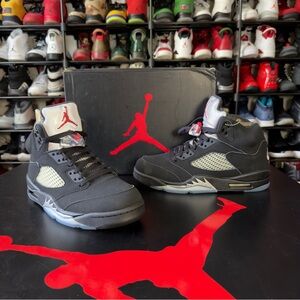 2016 Air Jordan 5 Retro OG ‘Black Metallic’ Size 8 Mens